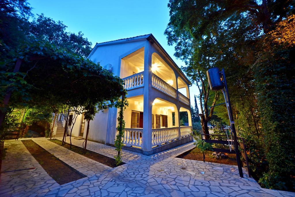 מאלינסקה Apartments Karmelic חדר תמונה